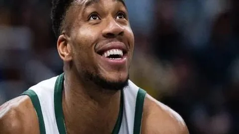 NBA巅峰对决：勇士对决雄鹿，揭秘让分悬念！