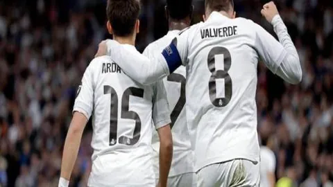 53岁三浦知良重返顶级联赛，13年后再续辉煌篇章